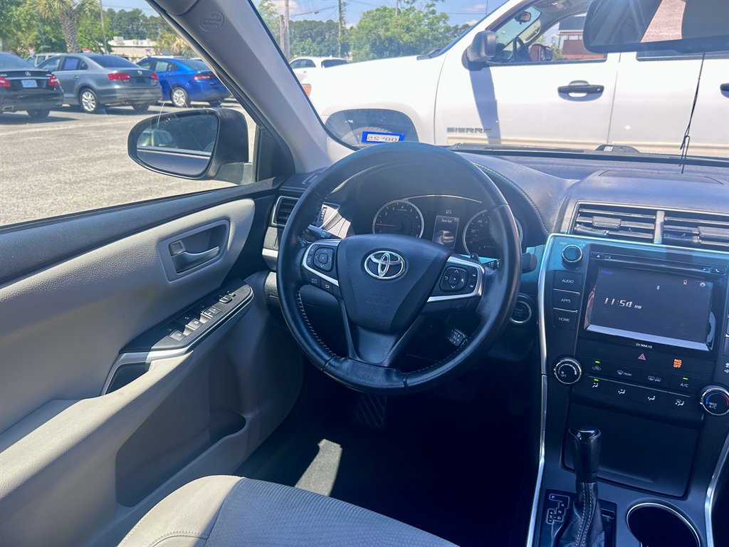2016 Toyota Camry Special Edition - Photo 9
