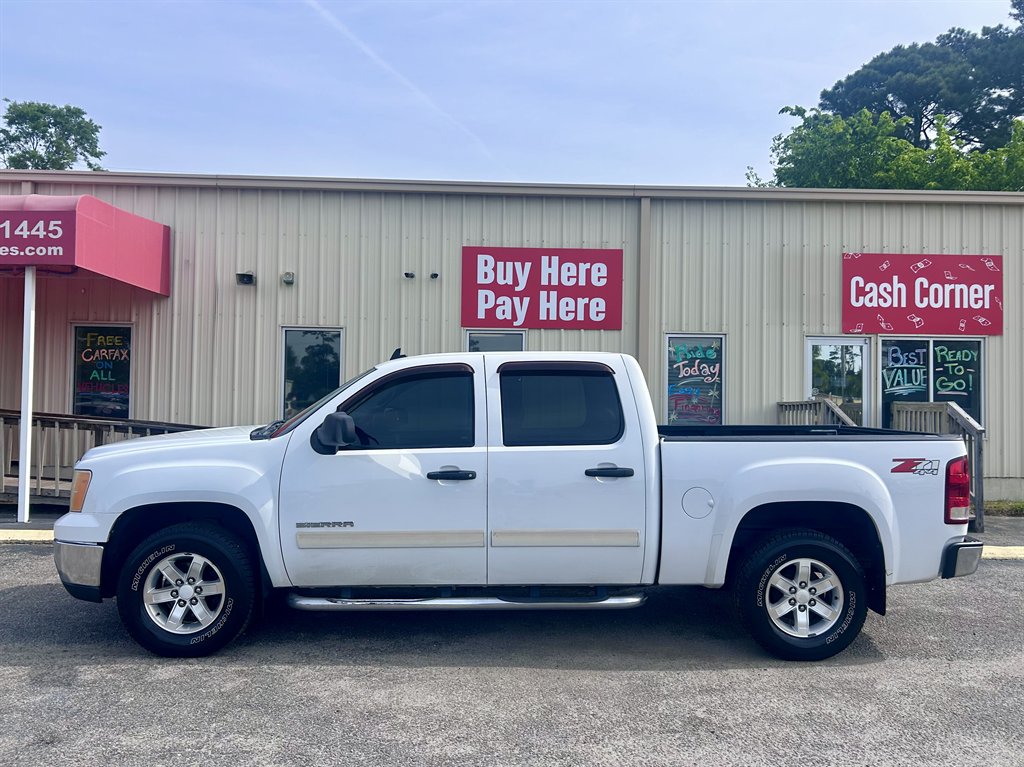 2011 GMC Sierra 4WD Crew Cab SLE SWB's photo