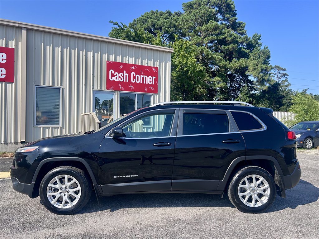 2017 Jeep Cherokee Latitude's photo
